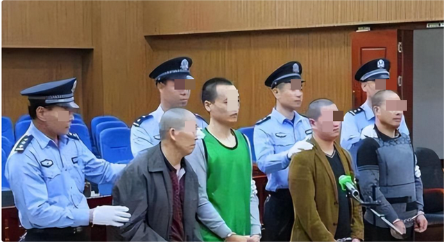 19岁“卖淫女”与九人发生关系后被抓，经检查“处女膜”完整