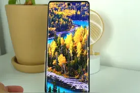 华为6000万自拍手机，鸿蒙OS+256GB跌到2349元，168g轻薄手感图片