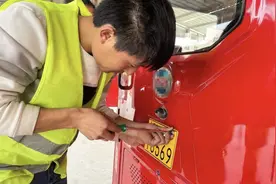 2023年，电动车、三轮车、老年代步车上路要什么条件？一文说清楚图片