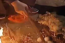 贵州神医凭一颗鸡蛋治百病，不见患者却知病情，还能在千里外治病图片