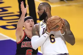 NBA已经恢复82场常规赛了，为什么还要继续打附加赛？图片