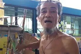 2020年，越南女子在老汉家中分娩不久后被捕，老人捡垃圾抚养孩子图片