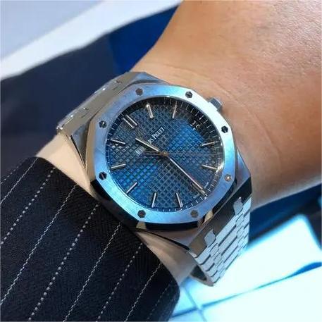 ����������ʮ������֮һ��(���ذ�����ȫ�������г��еĵ�λ)