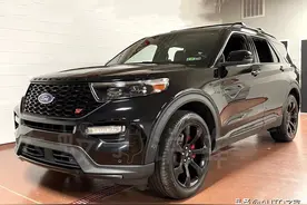 福特探险者ST版曝光，3.0T动力+四驱+7座，黑武士涂装更霸气图片