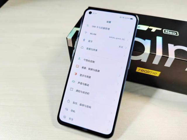 骁龙870和天玑1200哪个好（骁龙870和天玑1200对比）
