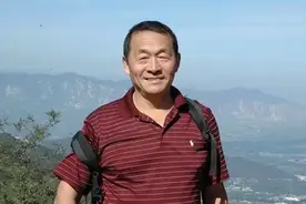 08年北京教师爬山离奇失踪，搜救队找到神秘纸条，内容引无数猜想图片