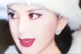 她被誉为中国第一美妇，受克林顿接见，坐过牢生过娃，今依然单身图片