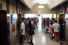 探访重庆第一魔楼：一个商业“城中村”的众生相图片