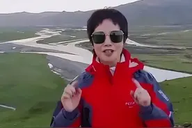 年过61被央视返聘！主持人徐俐创造下多个第一，家庭生活也美满图片