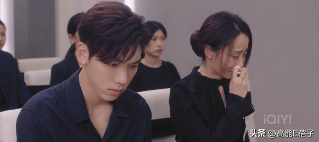 姐够姐，狗够狗，可就是凑不成一对儿？