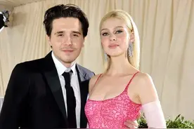 小贝儿子大婚在即，女方身家百亿出手阔绰，网友：难怪签婚前协议图片