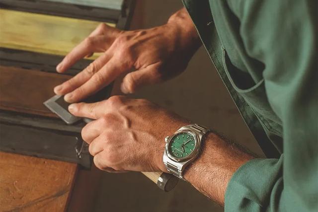 ����7k����14��ӵ�����֮ɫ�ı��ƺ���Զ�����ʱ