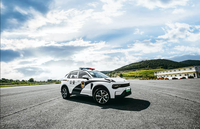 安全至上 家用车领克01的立身之本