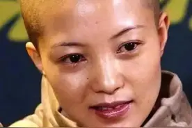 歌手谢雨欣：为尽孝选择结婚，30岁四登春晚，却因一男人被迫退圈图片