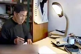 2000年，老汉移植小伙心脏性情大变，创作5部长篇小说和一部诗集图片