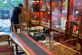 没人会告诉你的实木大板桌的生产过程图片