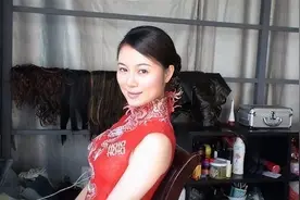 湖北女孩何蕾，为救人29岁牺牲，葬礼有上万人送行，学校以她命名图片