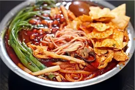 我国“好评如潮”的四大美食，名声很大却褒贬不一，你都吃过吗？图片