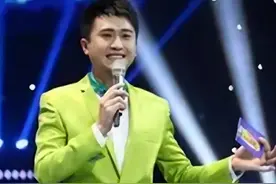 杨帆：妻子并非张蕾，是高中同学，女儿古灵精怪，一家人幸福甜蜜图片