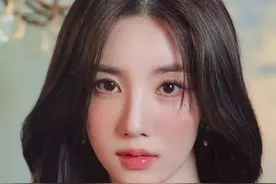 权恩妃，性感靓丽的美女歌手，清新温柔的容颜，美爆啦图片