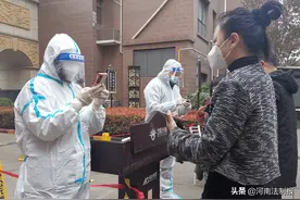 “不称职”的妈妈图片