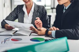 美福国际资讯丨美国移民准备 拿美国绿卡有什么好处呢？图片