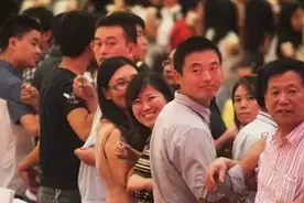 六环外的北京是真实中国：城市边缘的异乡人，孤独迷茫依然向阳图片