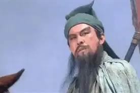 老版《三国演义》“关羽”扮演者陆树铭去世，享年66岁图片