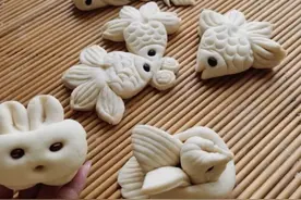 食用碱，小苏打，酵母粉，泡打粉，这几种添加剂区别到底是什么？图片