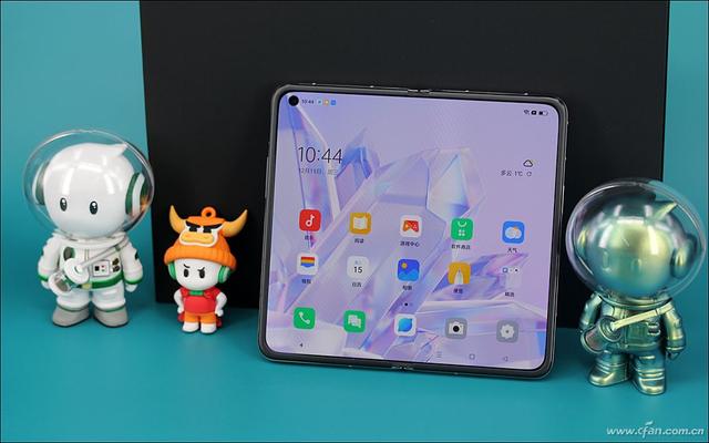 OPPO Find N评测：自由悬停 折叠屏手机的搅局者