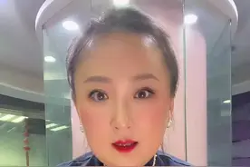 53岁大姐先是做家政，然后嫁给了比自己大20岁的雇主。现在对方病了，儿女把大姐撵出来了。大姐担心自己手里的遗嘱有变数。#再婚 #中年夫妻真实生活现状展示视频封面