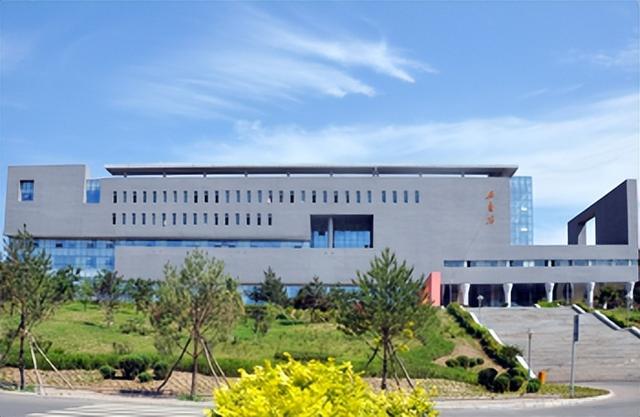 让我们一起来欣赏一下延边大学(延吉校区)的风景吧