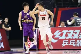 CBA三消息：广东后卫宣布离队，北控签辽宁强援，王泉泽即将归队图片