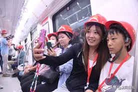 地铁4号线、2号线南延线9月底前运营，4号线全程约1小时图片