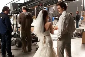 暮光之城主创重聚，嗑过cp的人都疯了：要是没分手，孩子都上学了图片