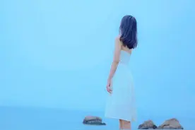 我发现有一种女生强大到可怕图片