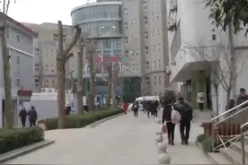 西安一男童频频痉挛病灶难寻 原是“土法”治烫伤所致图片