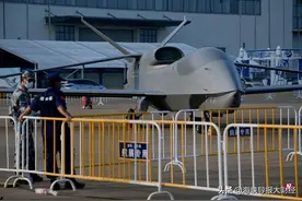 中国主动发布过去几年 武器装备重大进展 分析：表明解放军能应对任何挑战图片