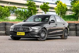 新车 | 售价32.52万元起，2022款国产奔驰C级改款车型上市图片
