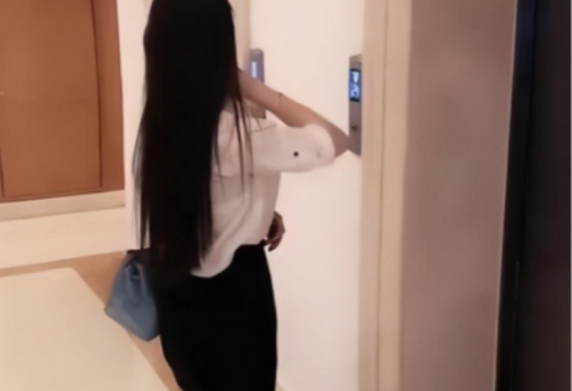 24岁男子强奸42岁邻居姐姐，小伙累倒，网友：分不清谁是受害者！