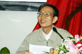 王方定：带领团队研制我国第一颗原子弹的点火中子源，战争年代6年内辗转各地4次搬家，曾参加数次核试验任务图片