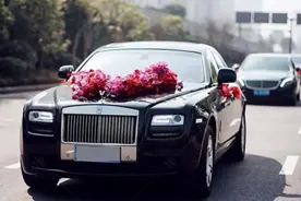 劳斯莱斯婚车的秘密：中国青岛仿造，25万1辆日租8000，31天回本图片