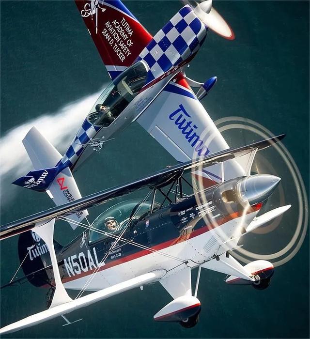 5��Ԫ���𣬴Ӱ����鵽������Ŀ����Ա�����������ۣ�