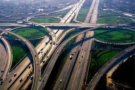 为什么我国公路经常翻修，而日本却常年如新？其实并非技术问题图片