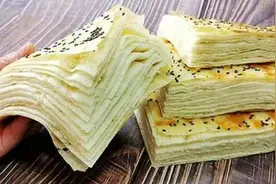 千层饼的正宗做法，薄如蝉翼，柔软筋道，凉了也不硬图片