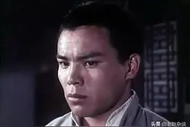 《保密局的枪声》阿纪参演过《开国大典》，导演一部很著名电视剧图片