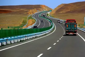 高速开140km/h都不扣分，最新交通法规放宽了？图片