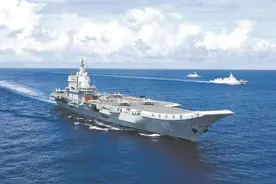 2艘航母4艘大驱，南海舰队实力最强，能不能战胜美军第七舰队？图片