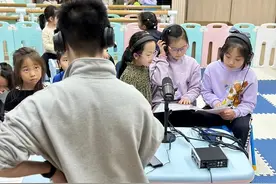 母亲节的睡前故事宝宝来唱 儿童合唱团原创童谣向妈妈表白图片