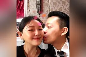 4月刚开始，就有10个瓜，出轨丈夫堂弟，李嘉诚带女友现身图片